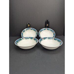 Oneida Frosty Friends Winter Scene 6 1/4 Inch Cereal/Soup Bowl Set of 4
